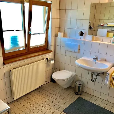 Idyllisch Wohnen Mit Balkon & Perfekter Anbindung Lägenhet Lindau (Bodensee)